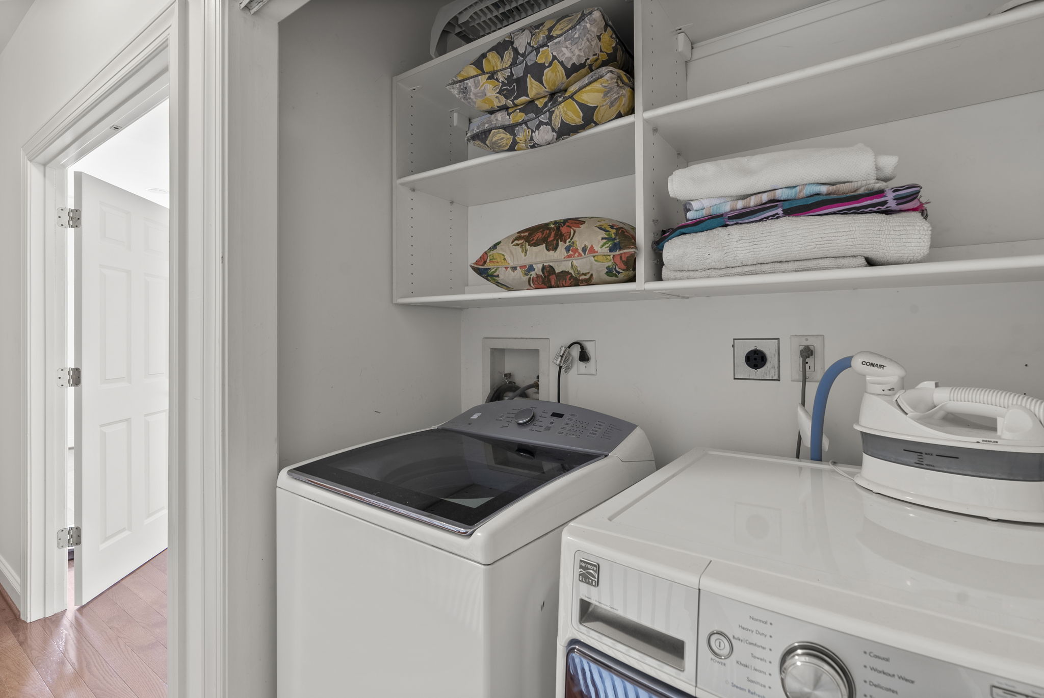 1254 Harbor Island 29
