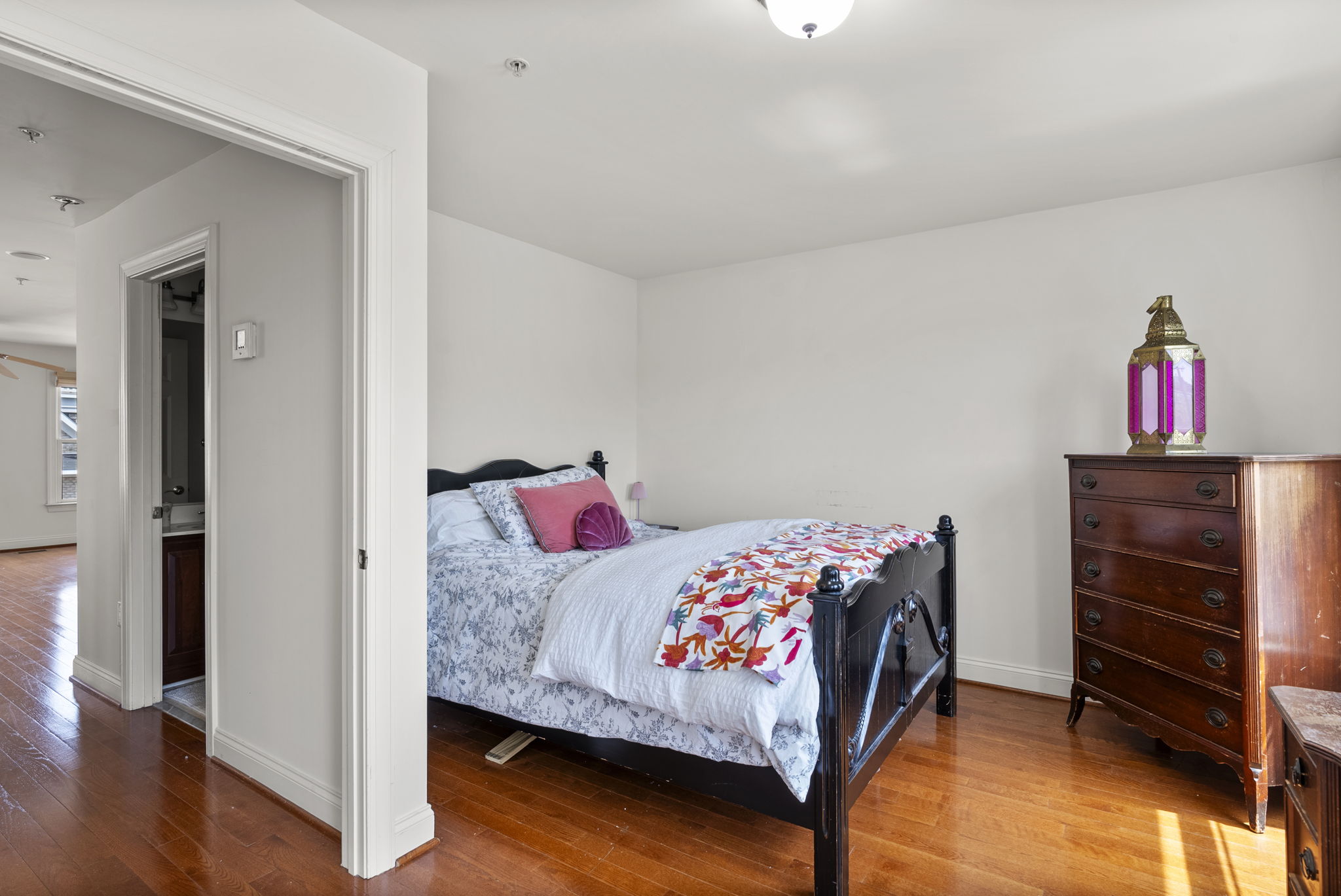 1254 Harbor Island 46