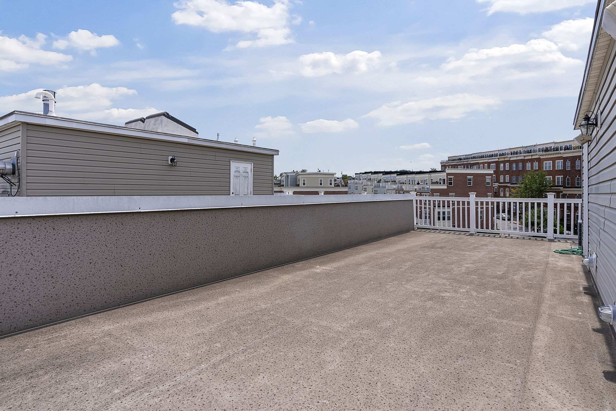 1254 Harbor Island 53