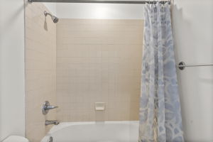 1254 Harbor Island 45