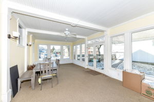 3 Seasons Sunroom