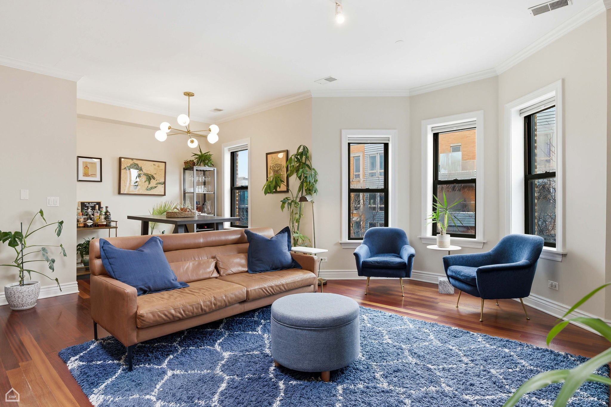 1254 W Diversey Pkwy 3 - Laura Kisling_CHP2026_005