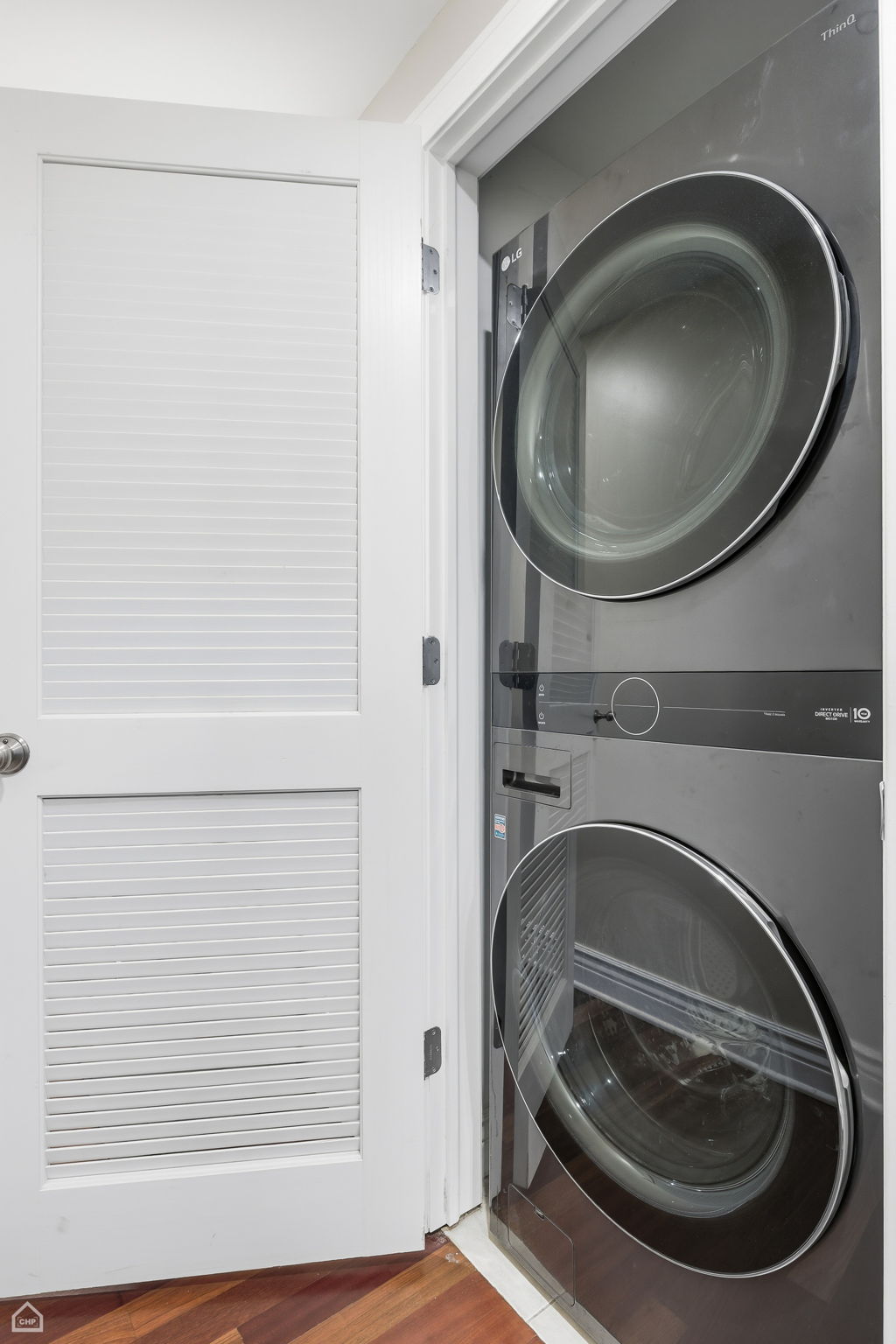 1254 W Diversey Pkwy 3 - Laura Kisling_CHP2026_021