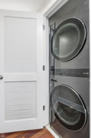 1254 W Diversey Pkwy 3 - Laura Kisling_CHP2026_021