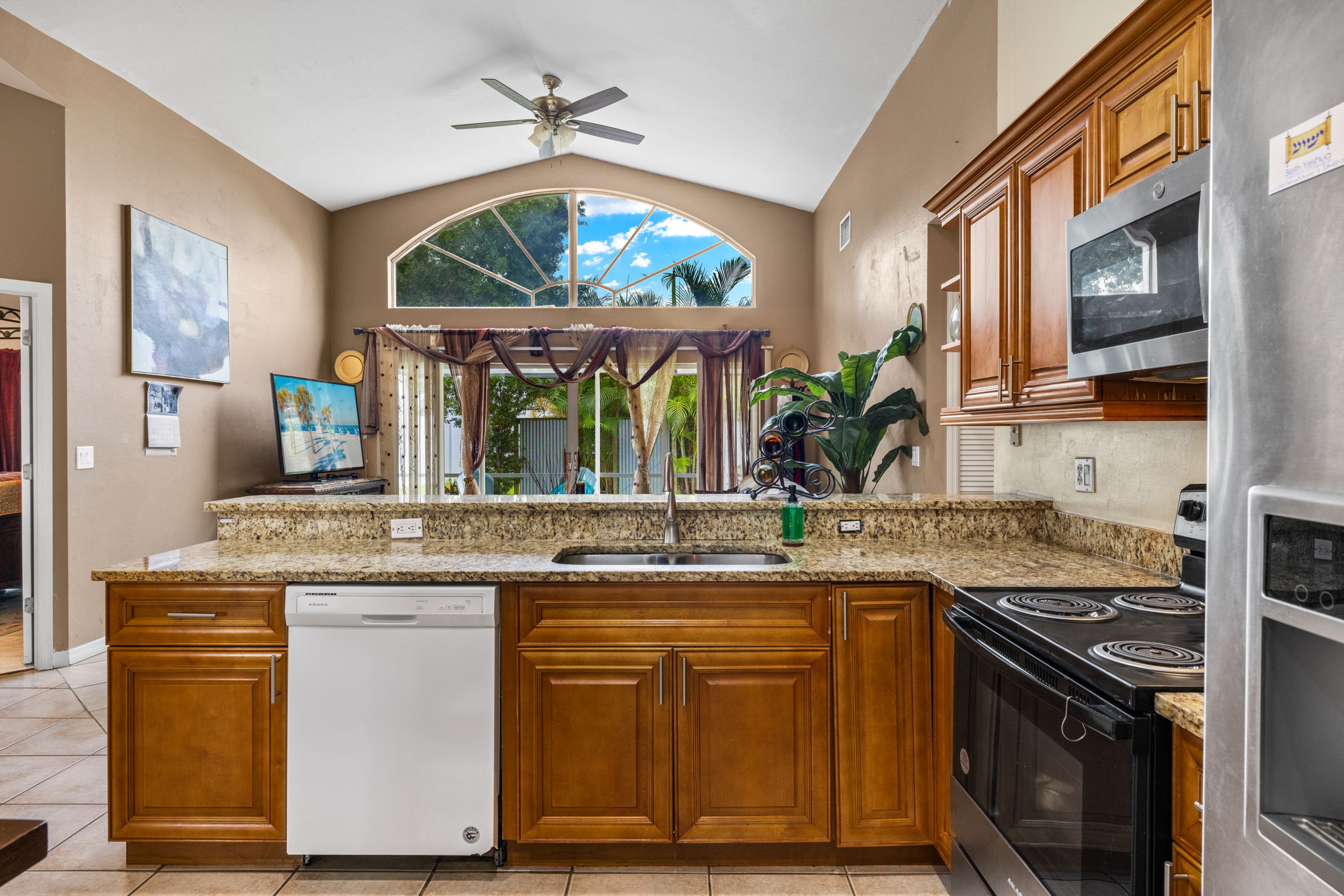 Kitchen 2 of 2