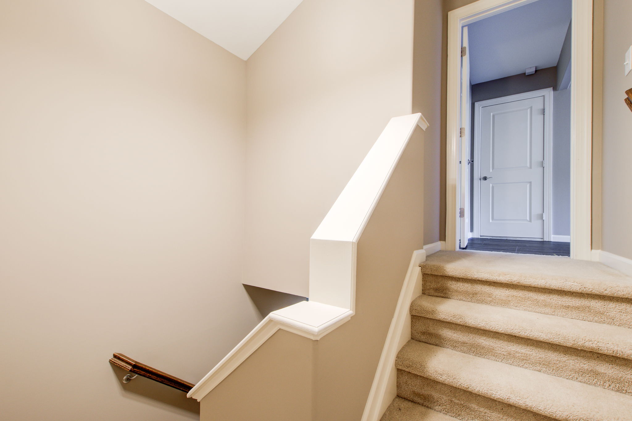 39 Bonus Room Staircase Detail