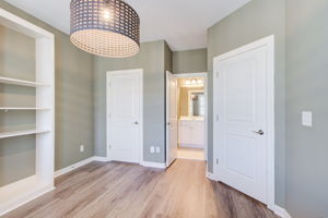 34 BR 2 B w Shared Full Bath