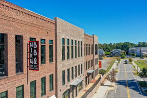 47 Crabapple District Shoppes (1)