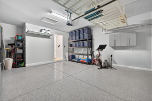 Garage 2 of 2