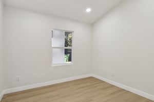 Terra Bella St-2205-012.jpg