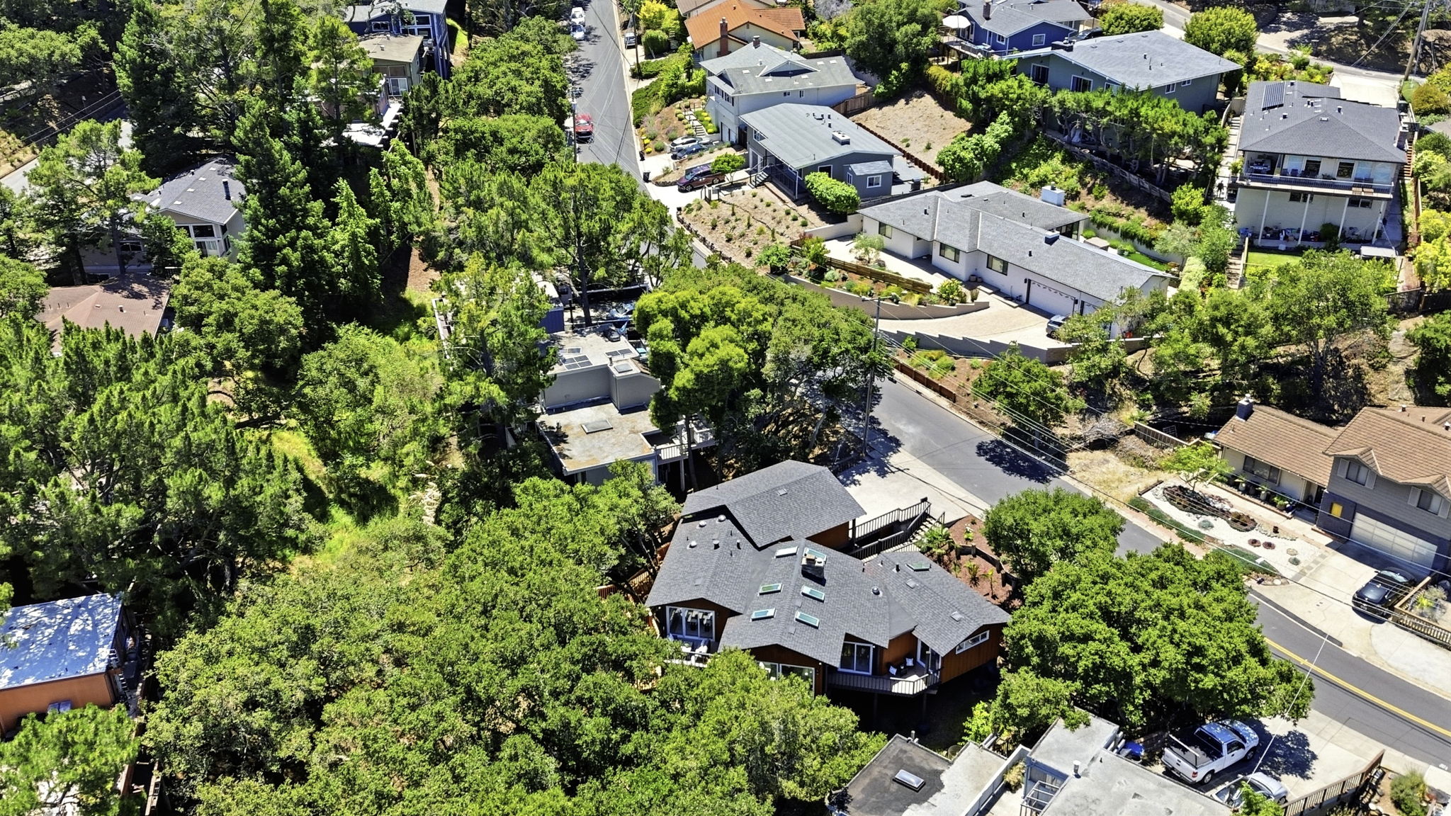 015_F8_AERIAL_1255 North Rd