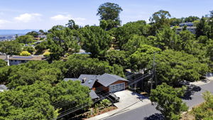 008_F8_AERIAL_1255 North Rd