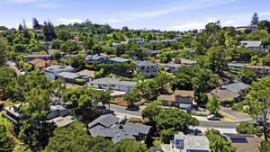 011_F8_AERIAL_1255 North Rd