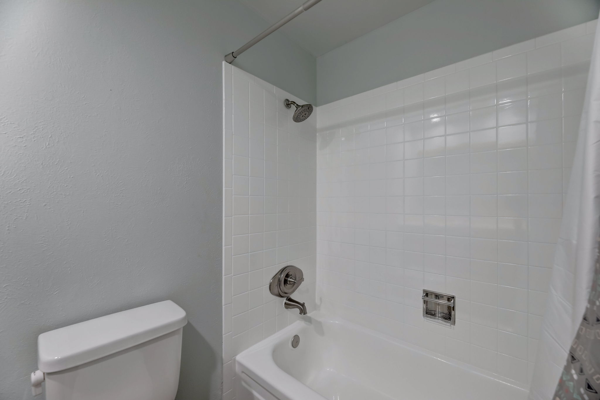 E Ohio Ave-032