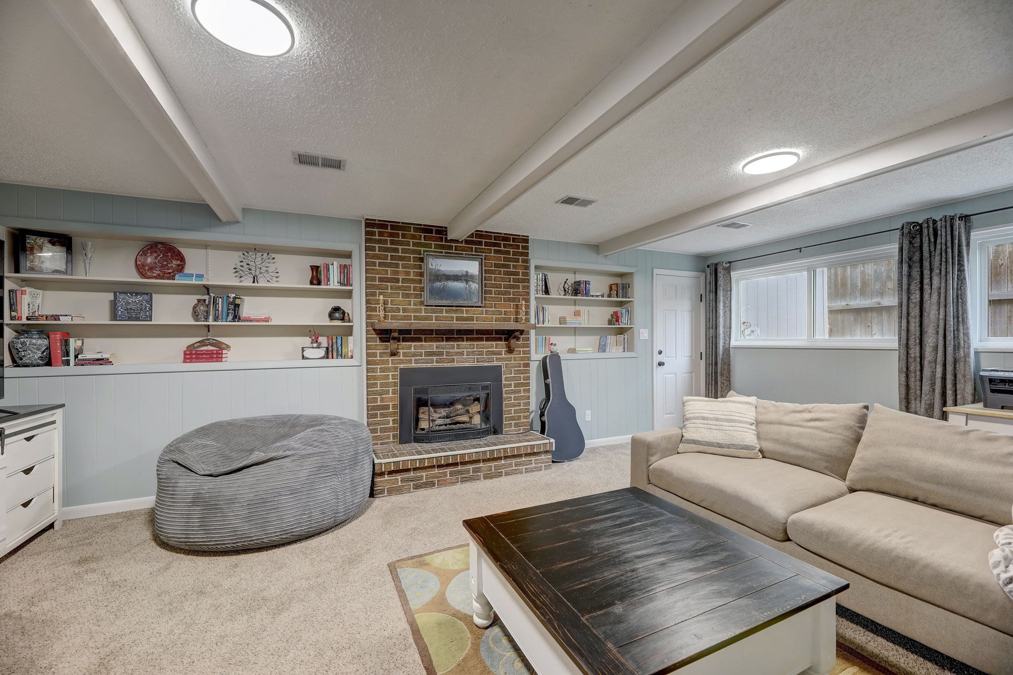 E Ohio Ave-016
