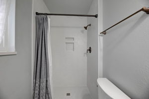 E Ohio Ave-039
