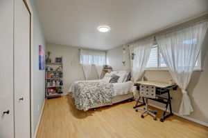 E Ohio Ave-040