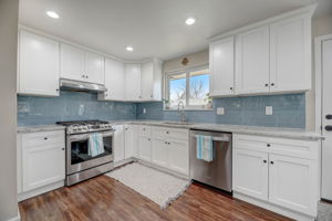 E Ohio Ave-012