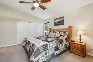 Village Green Dr-S1607-025.jpg