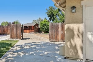 Village Green Dr-S1607-029.jpg