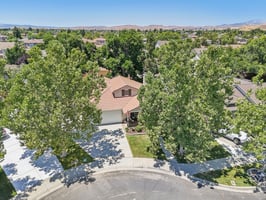 Village Green Dr-S1607-039.jpg