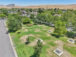 Village Green Dr-S1607-049.jpg