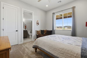 Bedroom 2-2