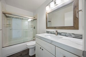  Photo 38