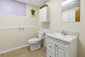  Photo 35