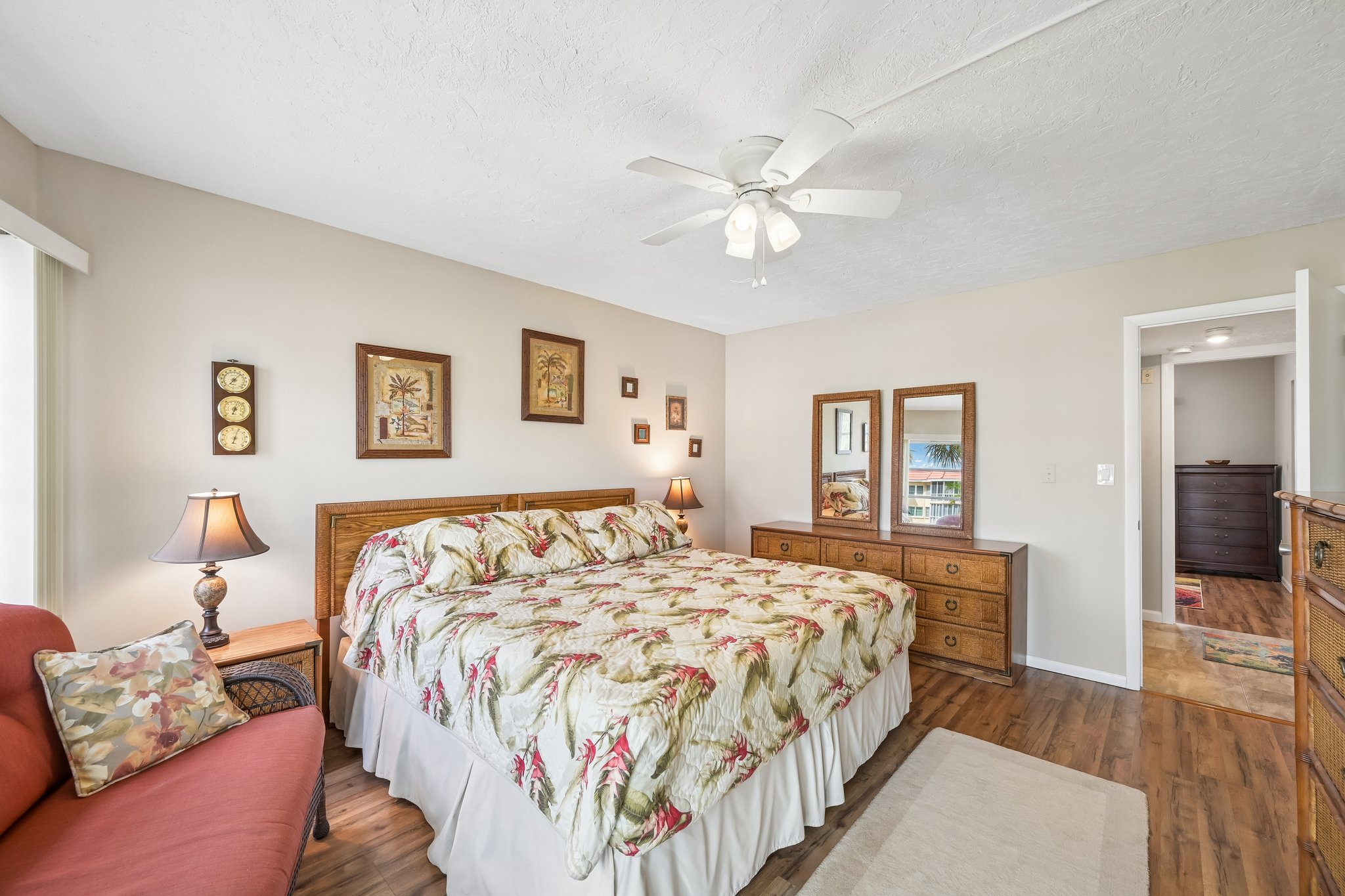 S Portofino Dr 307-S0509-020.jpg