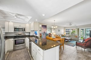 S Portofino Dr 307-S0509-011.jpg