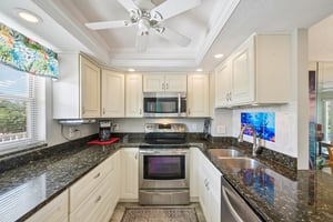 S Portofino Dr 307-S0509-012.jpg