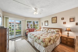 S Portofino Dr 307-S0509-019.jpg