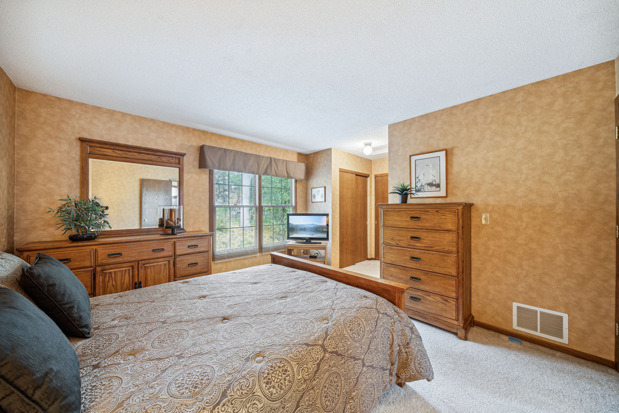 15_Interior