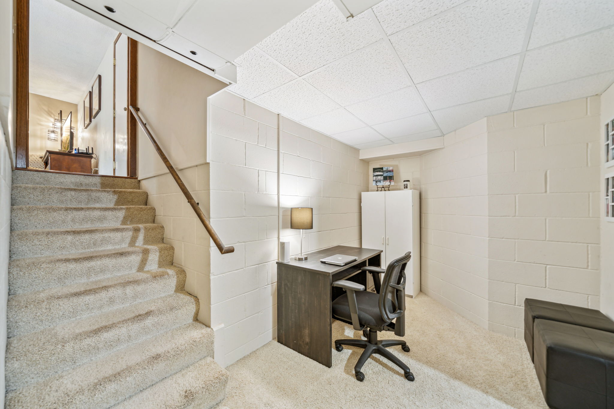 21_Interior