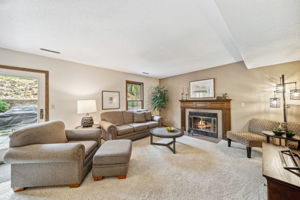 03_Interior