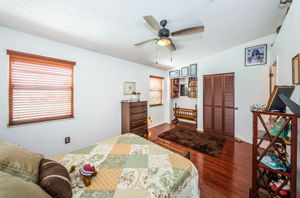 Upper Level Guest Bedroom2d