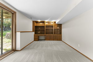  Photo 52