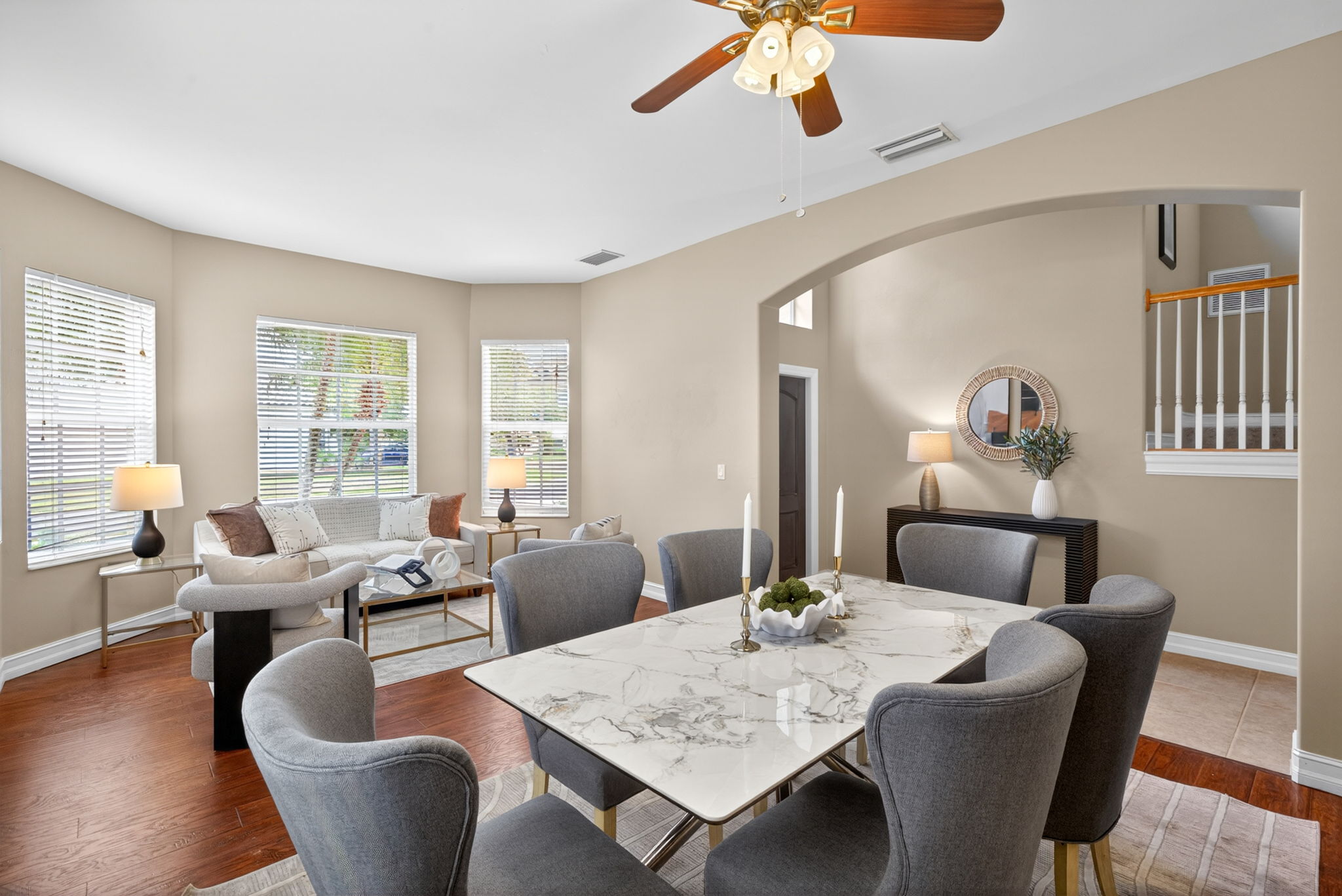 Dining Room 4 of 4