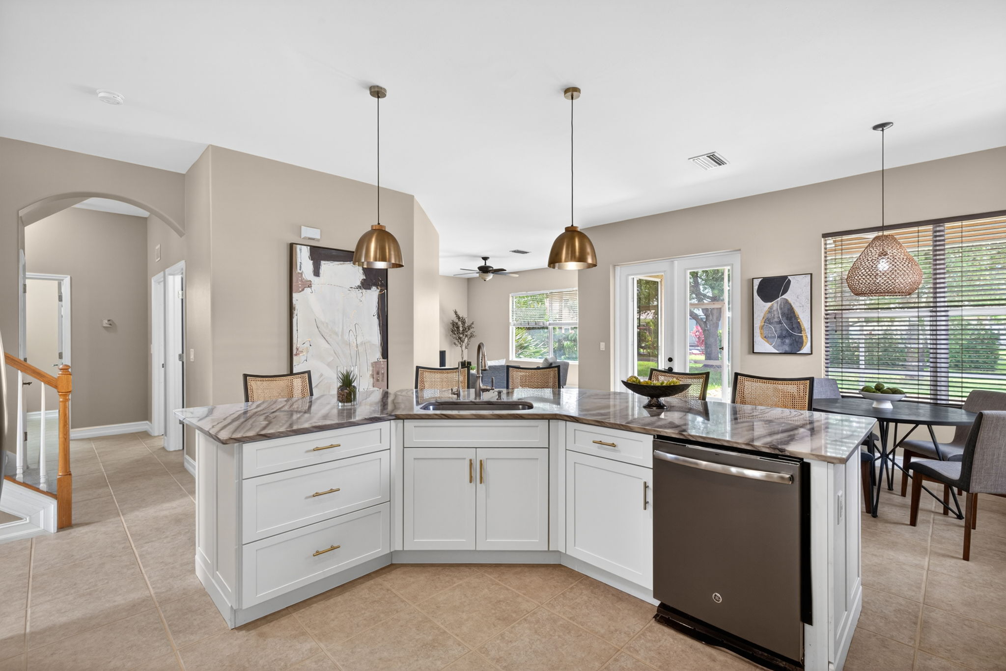 Kitchen 2 of 3