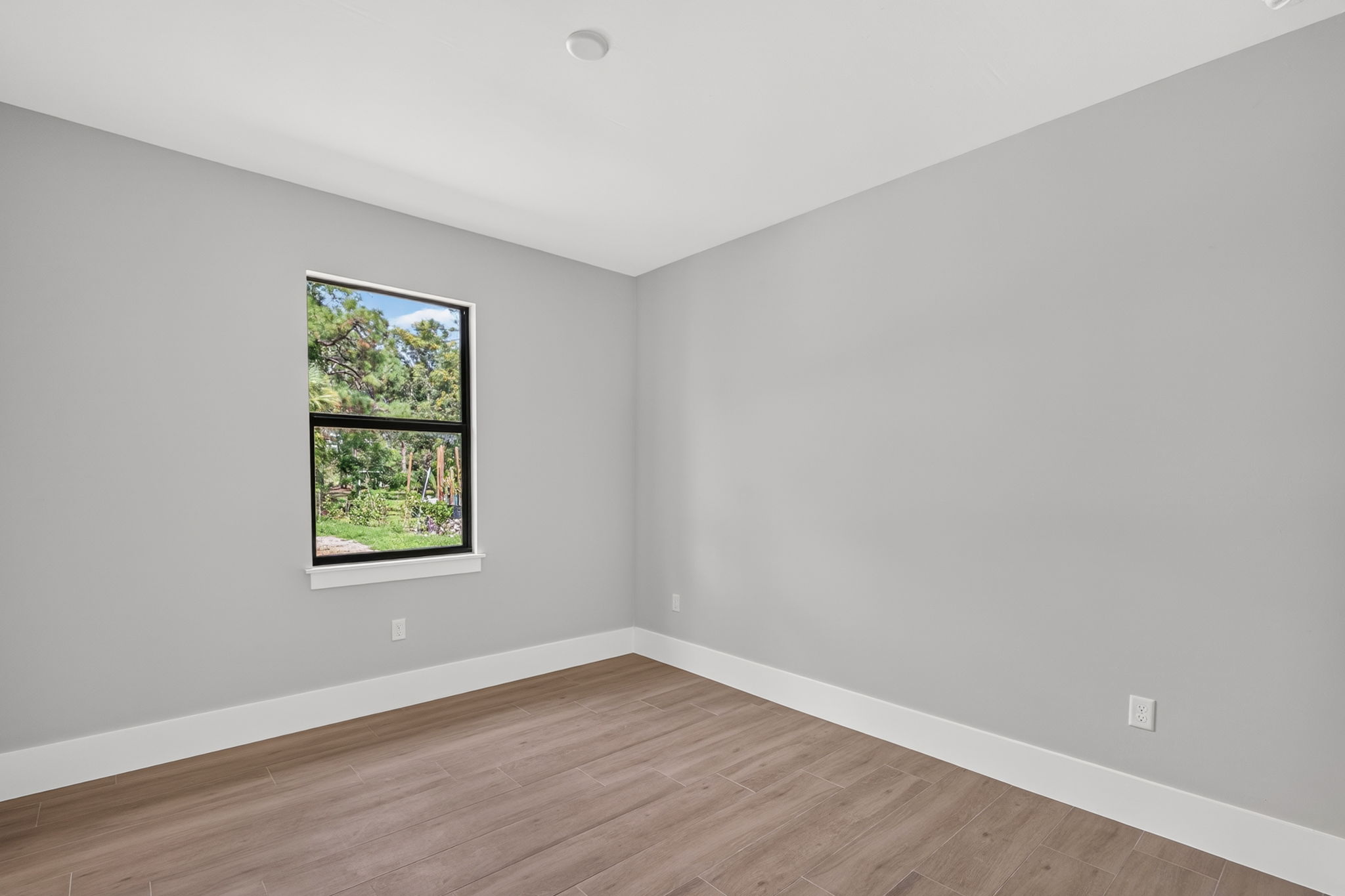 Guest Bedroom 3