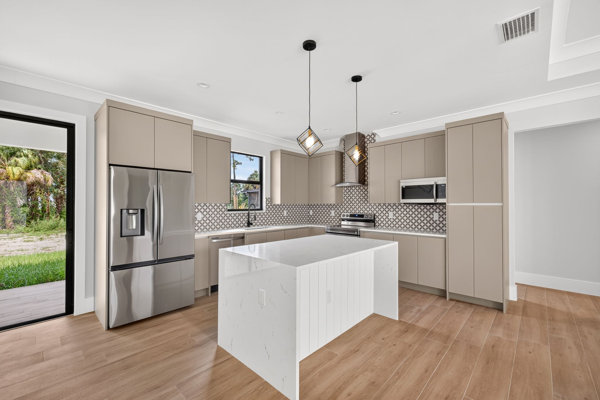 Kitchen 2