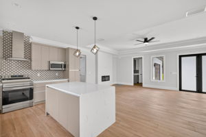 Kitchen 4