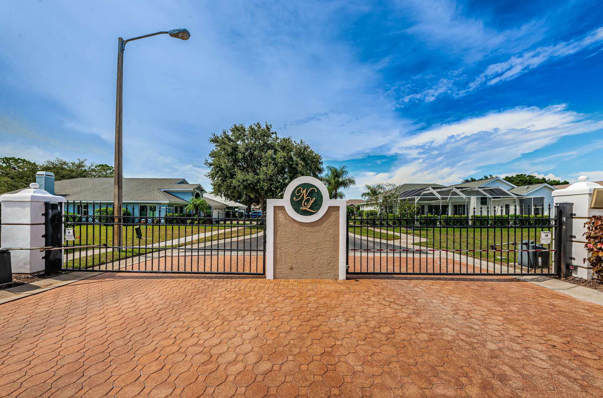 20-North Lake Entry