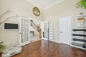 Saint Peter Court-S0609-024.jpg