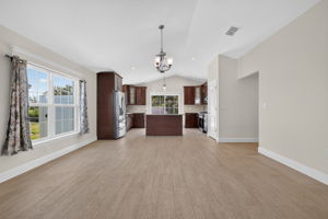 Dining Room/Kitchen