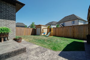  Photo 48