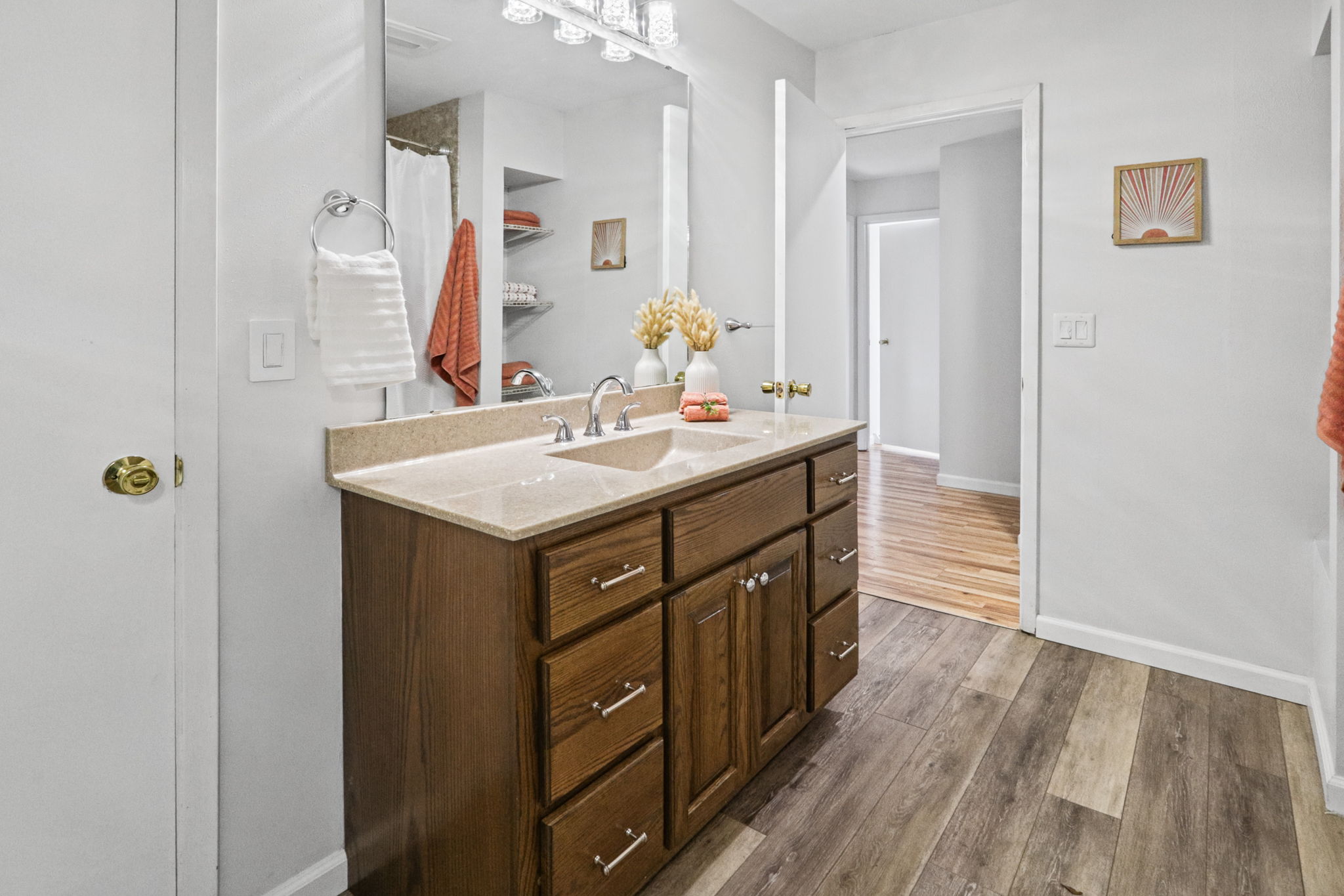  Photo 35