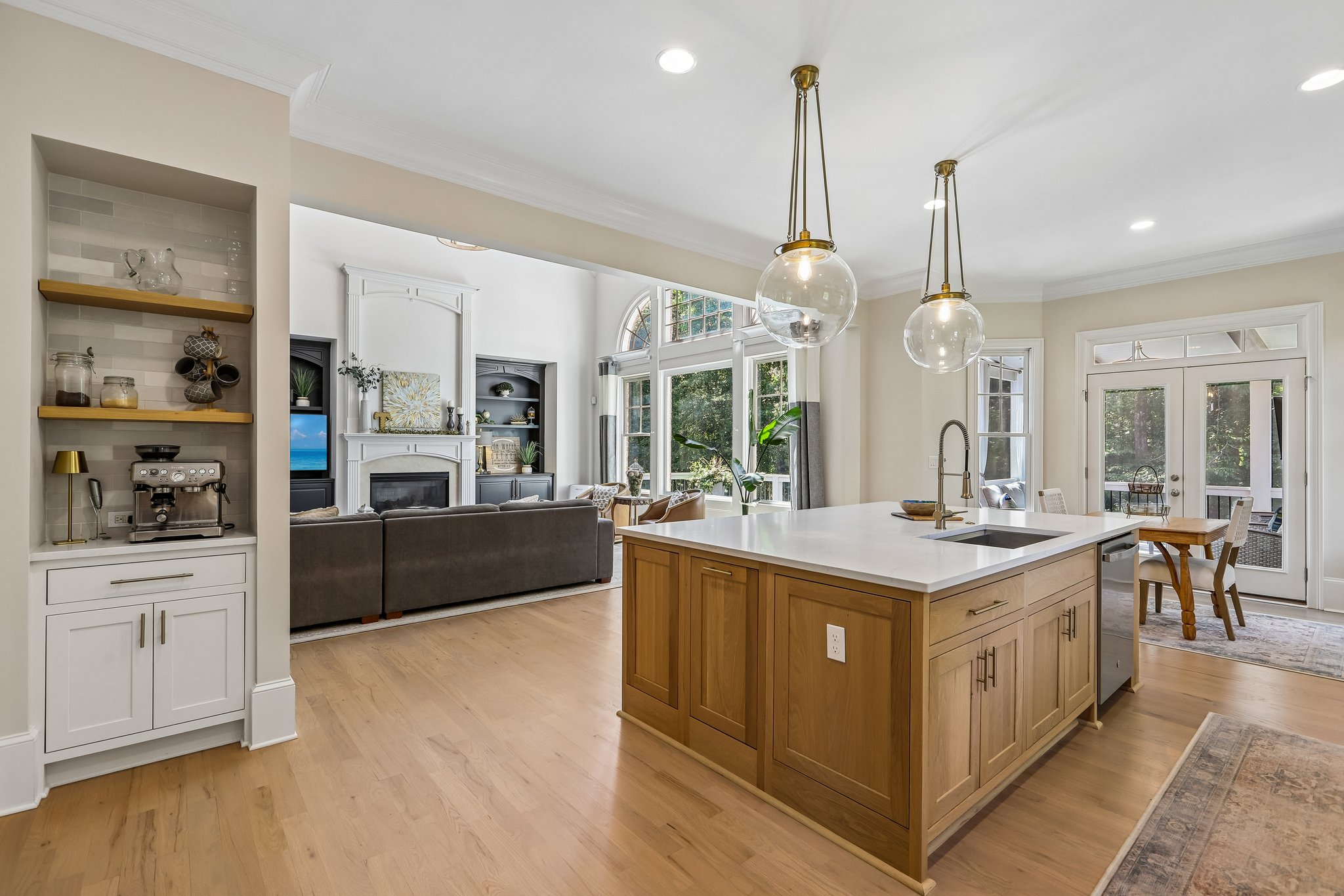 Century Park Pl-S1808-008.jpg
