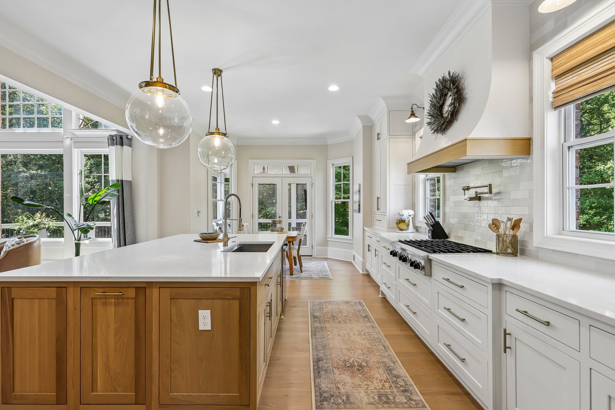 Century Park Pl-S1808-021.jpg
